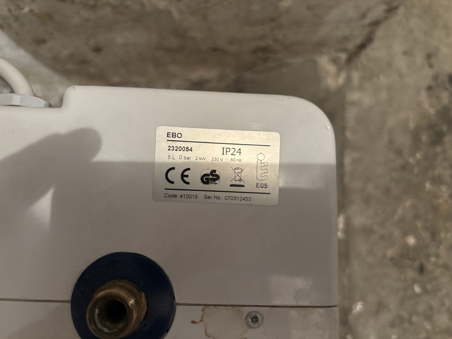 Podgrzewacz przeolyeowy wody 230v