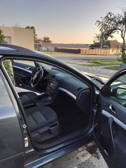 продати автомобіль