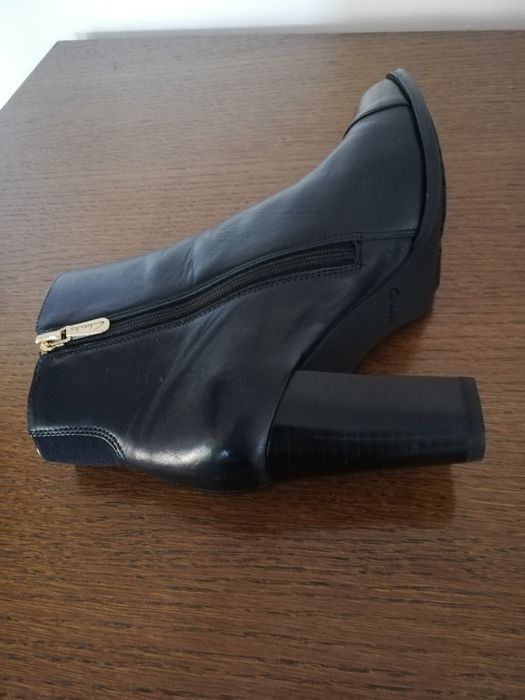 botki damskie 38 skóra naturalna markowe brytyjska marka Clarks  NOWE