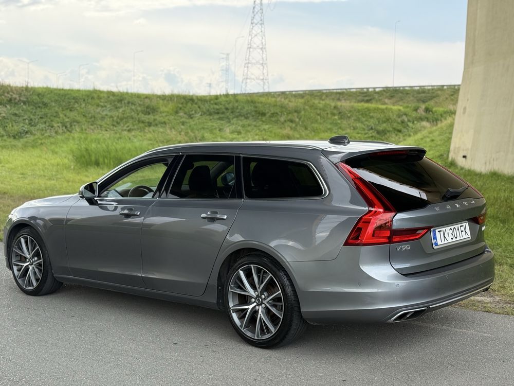 Volvo V90_4x4 AWD_2.0 D5_Panorama_Serwis do końca!! 2016/2017r_ZAMIANA