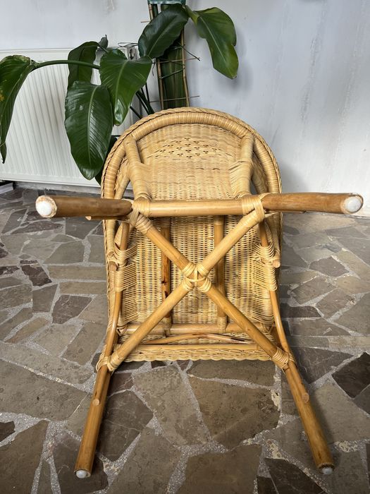 Fotel wiklinowy jasny