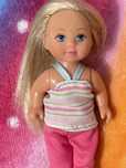 Mała lalka barbie mattel dziecko