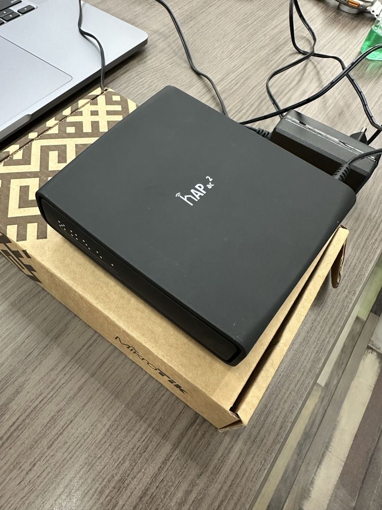 Продам Mikrotik hAP AC2