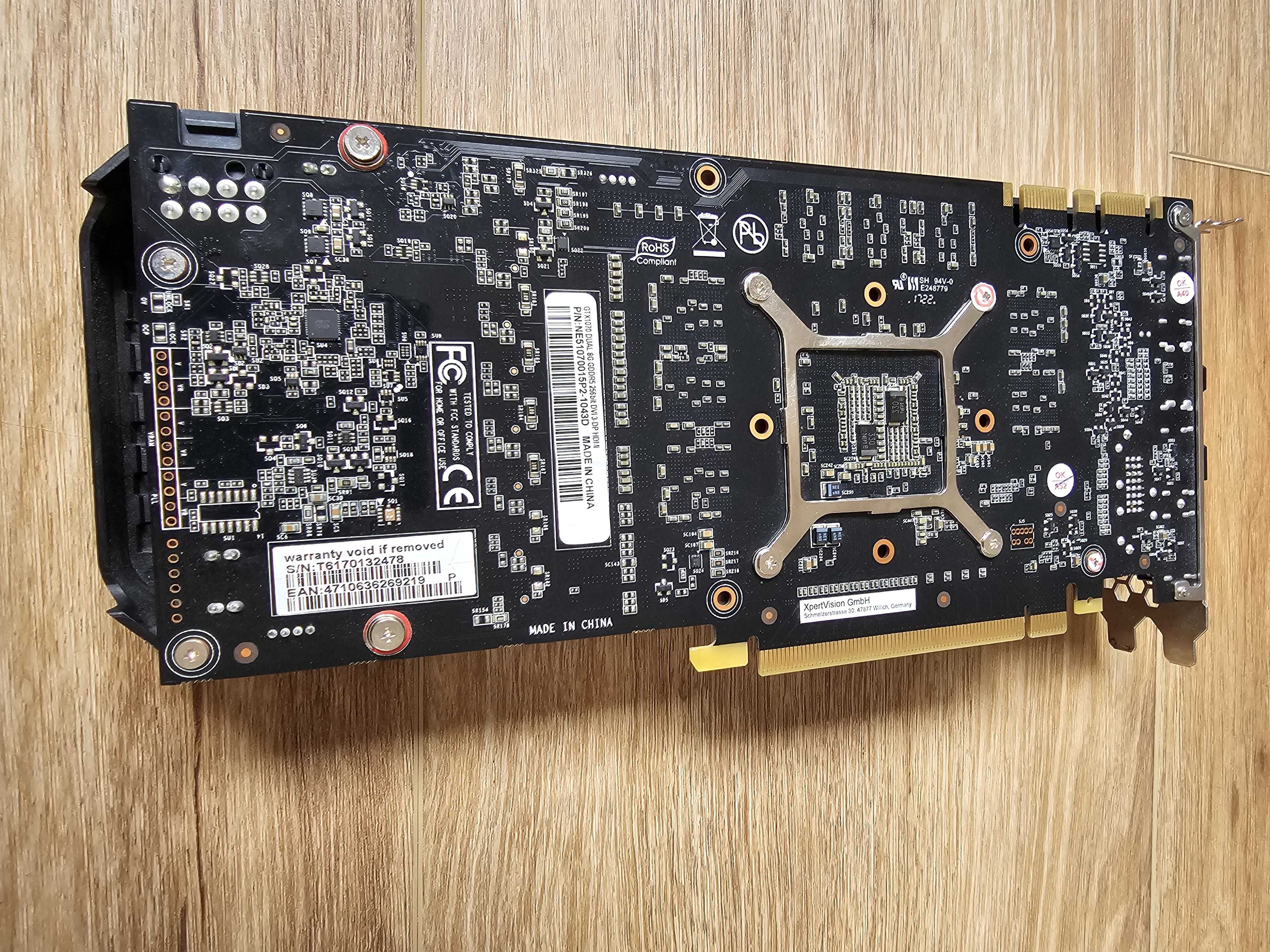 karta graficzna GTX 1070, Gigabyte Windforce (2 wentylatory)