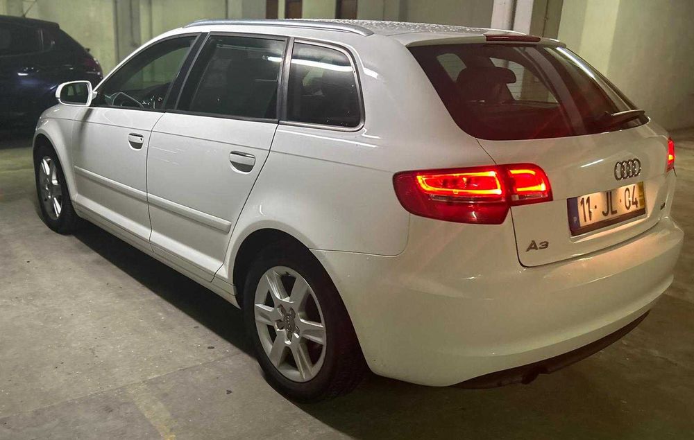 Audi A3 Sportback 2.0 TDI Common Rail (140cv) – Nacional, 1 dono