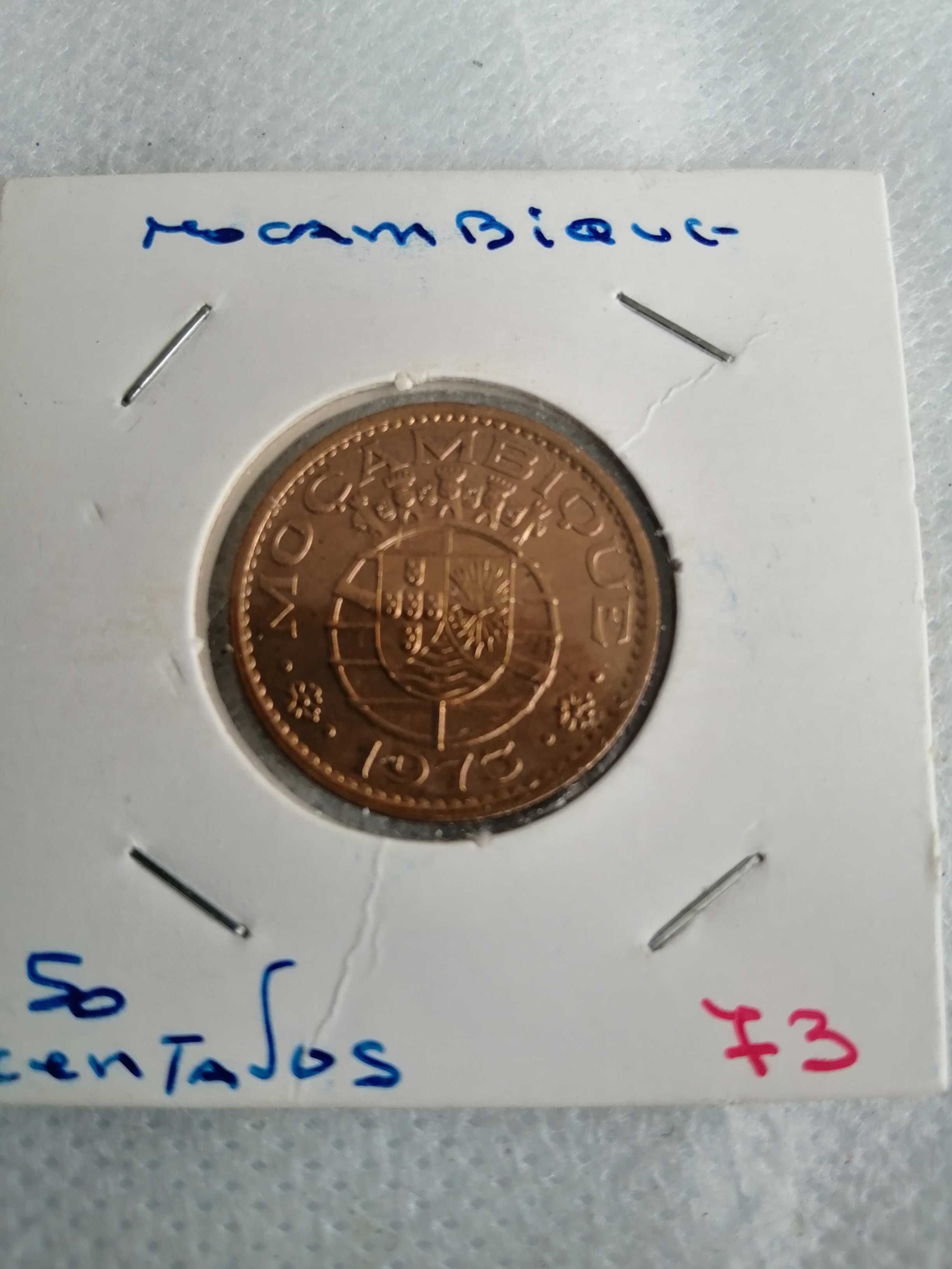 Moedas de 50 centavos. 1973, de Moçambique, belas.