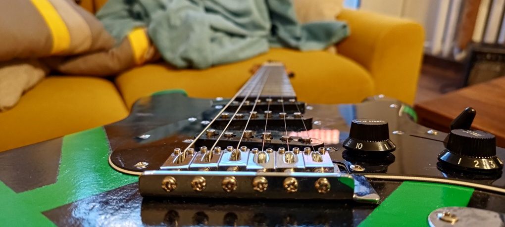 gitara elektryczna
