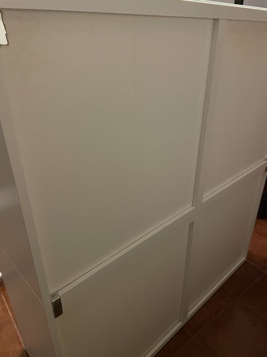 Ikea BESTA 2 modulos branco c/ vidro  painel superior