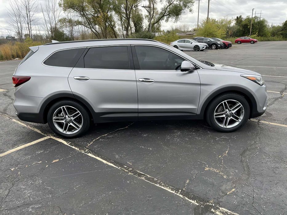 Hyundai Santa Fe      2018
