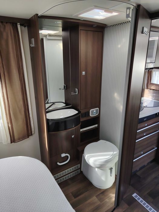 Autocaravana DETHLEFFS esprit i7150 cama central