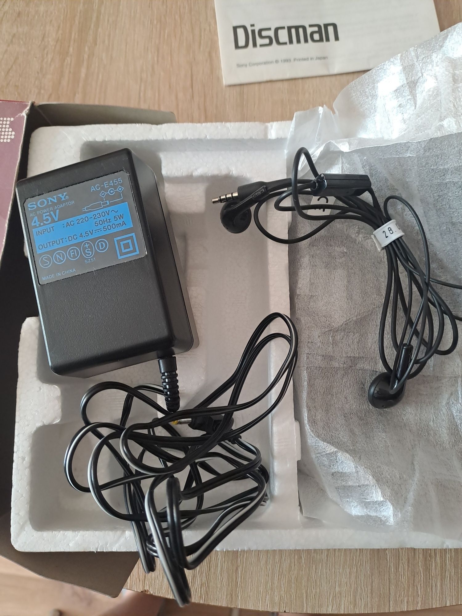 Discman SONY D-121 dla kolekcjonerów !!