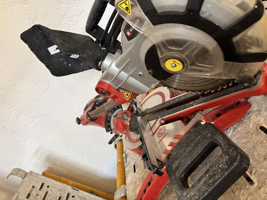 Serra meia esquadria