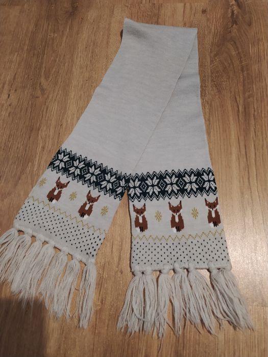 Komplet zimowy zestaw czapka + szalik r. 51 2-4 lata reserved