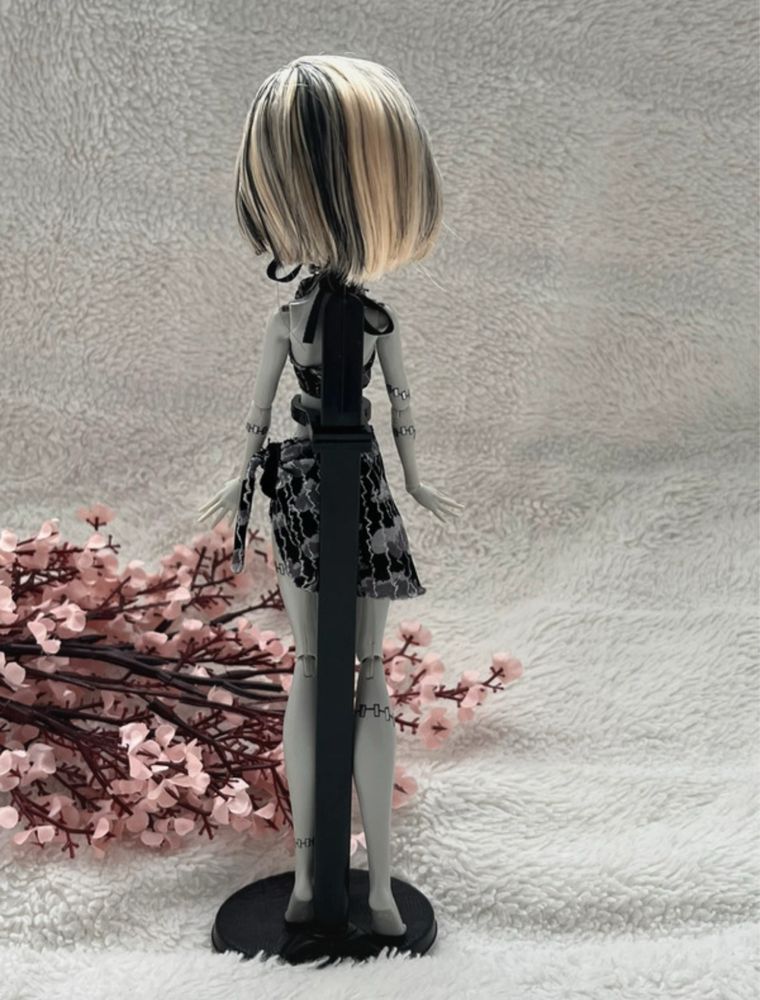 Monster High - Frankie Stein