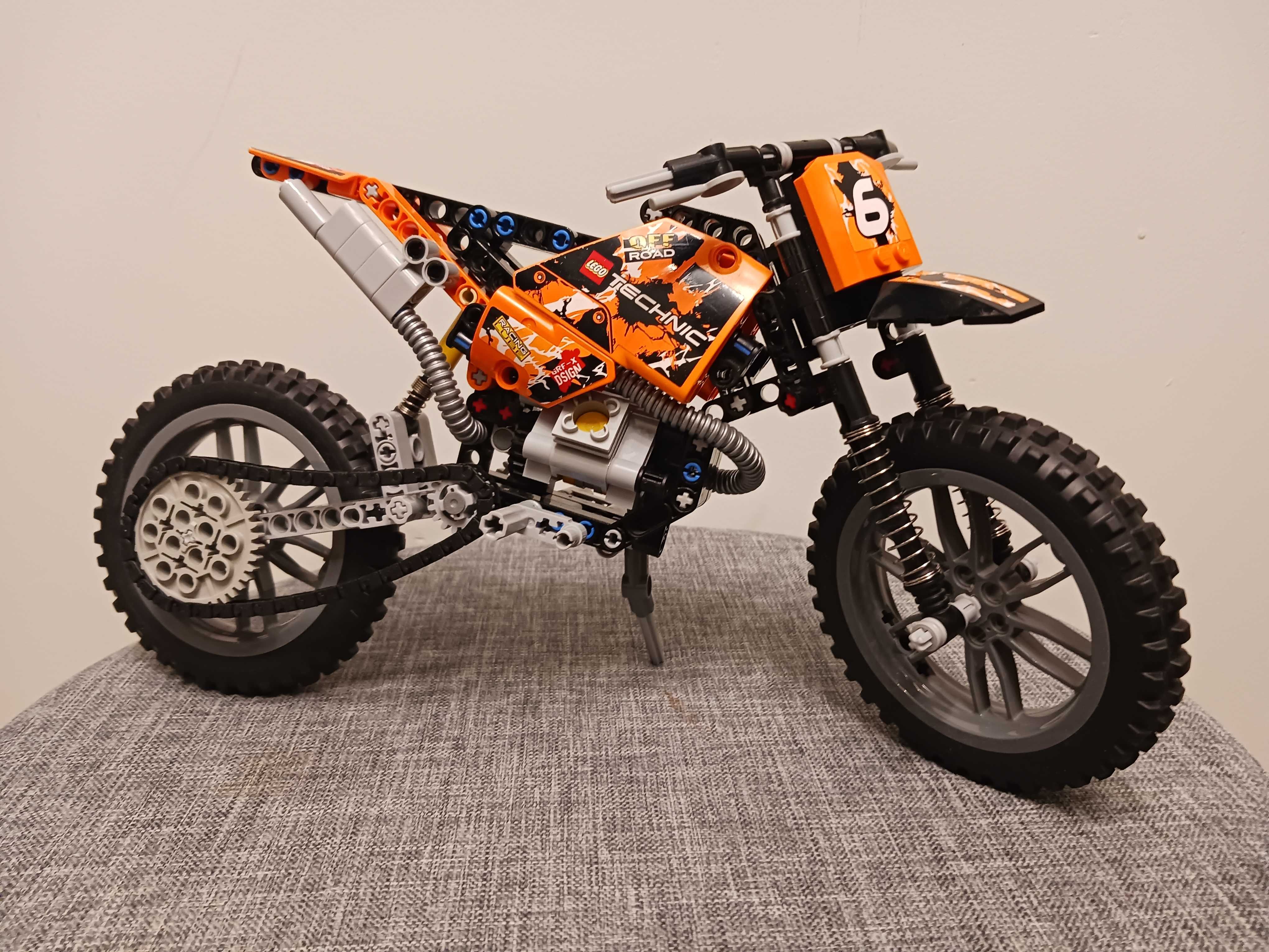 LEGO TECHNIC 42007 - Motor crossowy - klocki lego