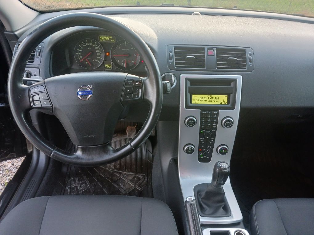 Volvo v50 1.6 d2 2010