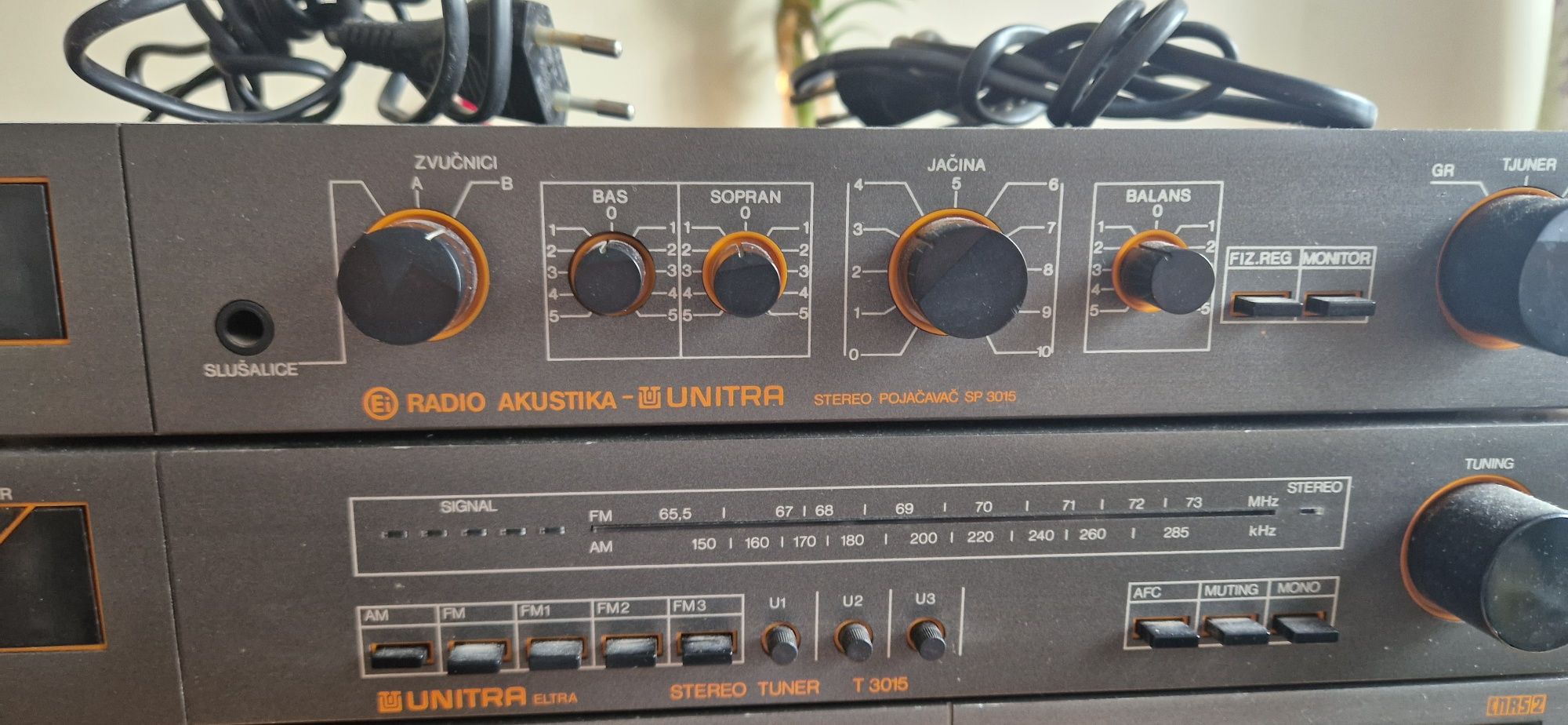 Zestaw Unitry serii M3000 kolumny Space86