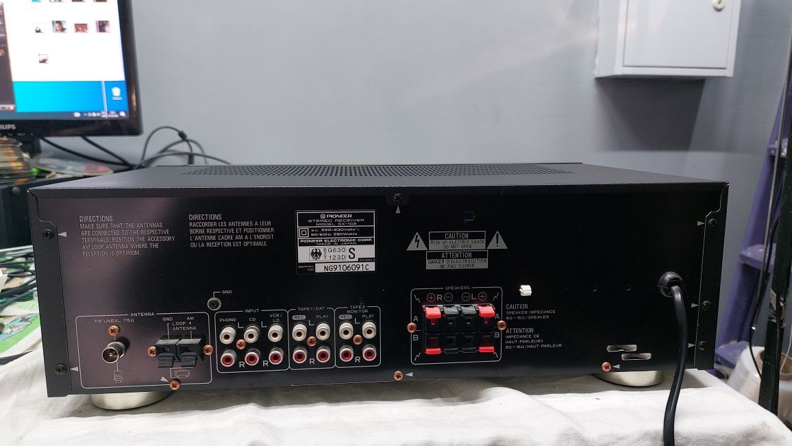 Pioneer sx 102 стереоресивер у відмінному стані
