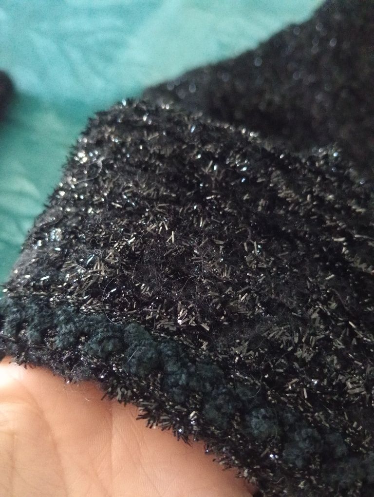 Fato preto brilhante