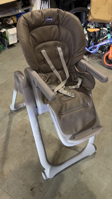 Стілець доя годування Chicco Polly