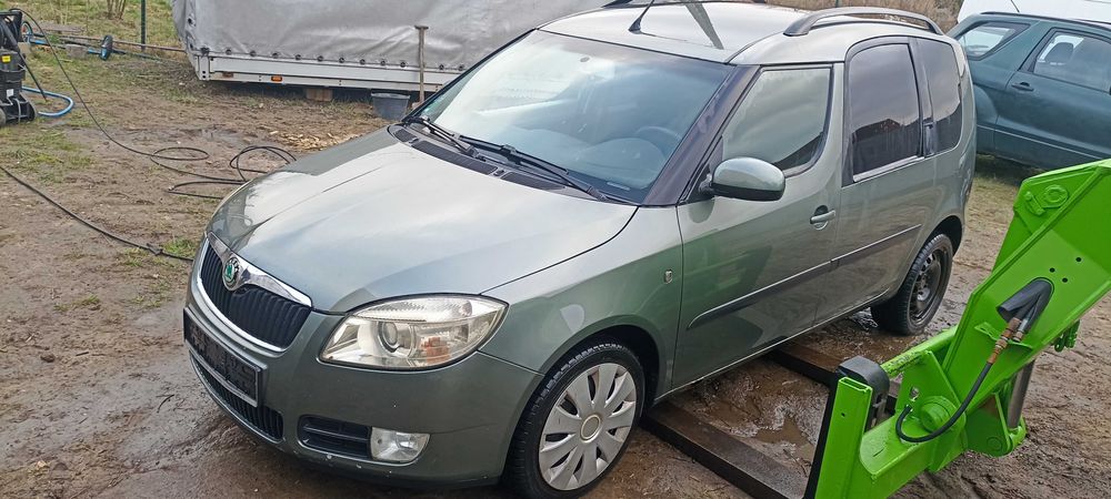 skoda roomster 1.9 tdi BSW lak 9599 samochód na części