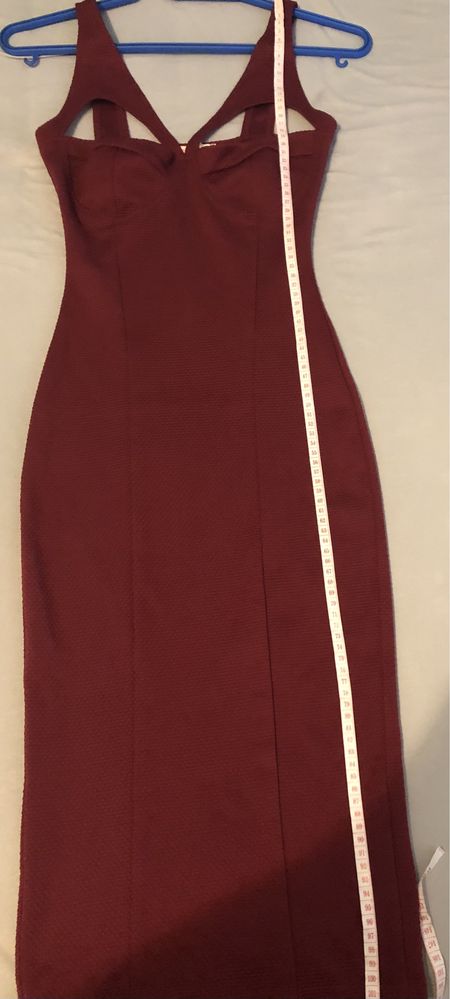 Sukienka ołówkowa midi burgund