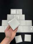 Tamoe bianco grafit nero kafle 10 x 10 białe 9,8 x 9,8 cm Błyszczące