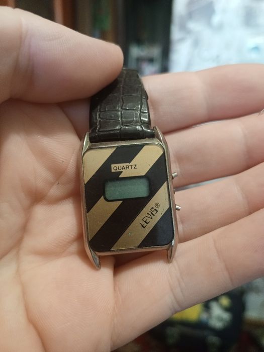 Часы наручные , Польот , Электроника 5 , Montana,Asahi СССР