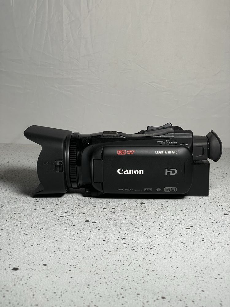 Вживаний - Canon Legria HF G40 - топова відеокамера