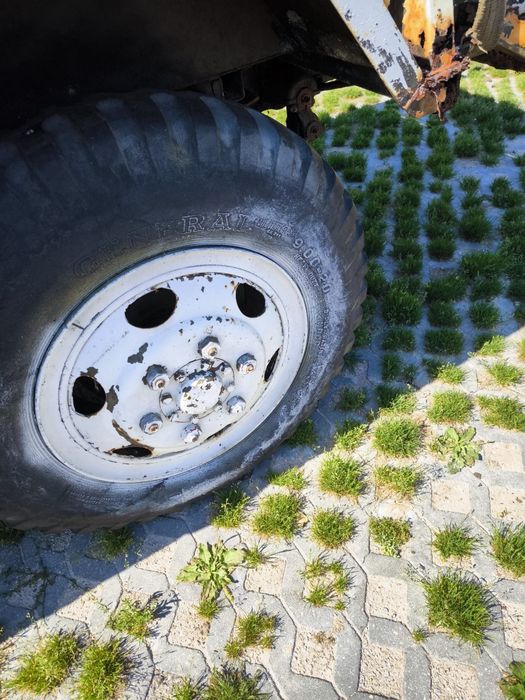 Reboque ou atrelado militar pesado trator unimog