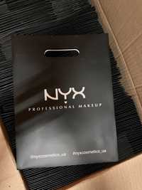 Брендовые Бумажные пакеты Nyx