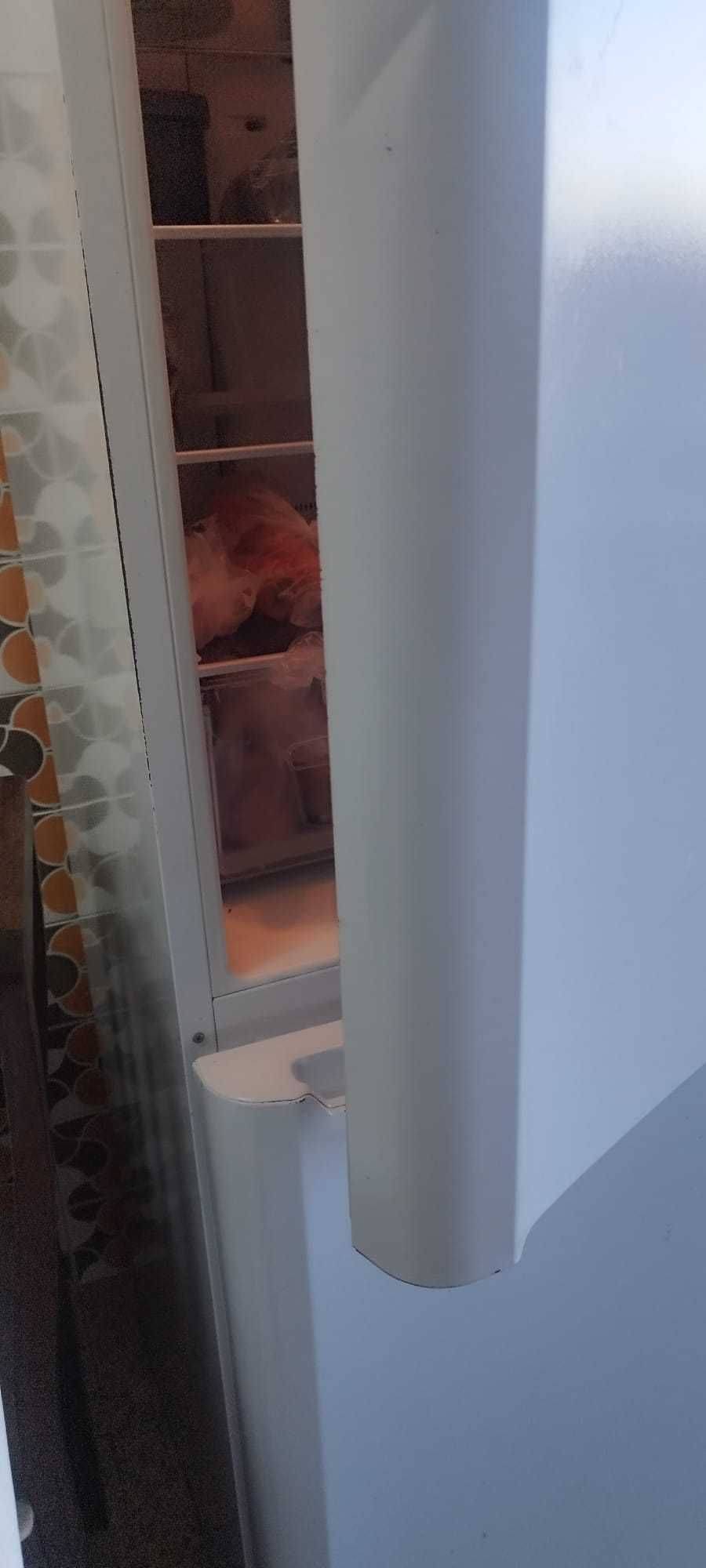 Frigorífico Indesit usado – Excelente oportunidade!