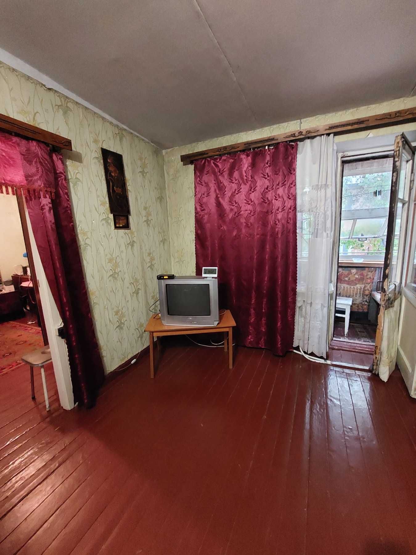 Продам 3 комнатную квартиру с гаражом, ул Гагарина 71.