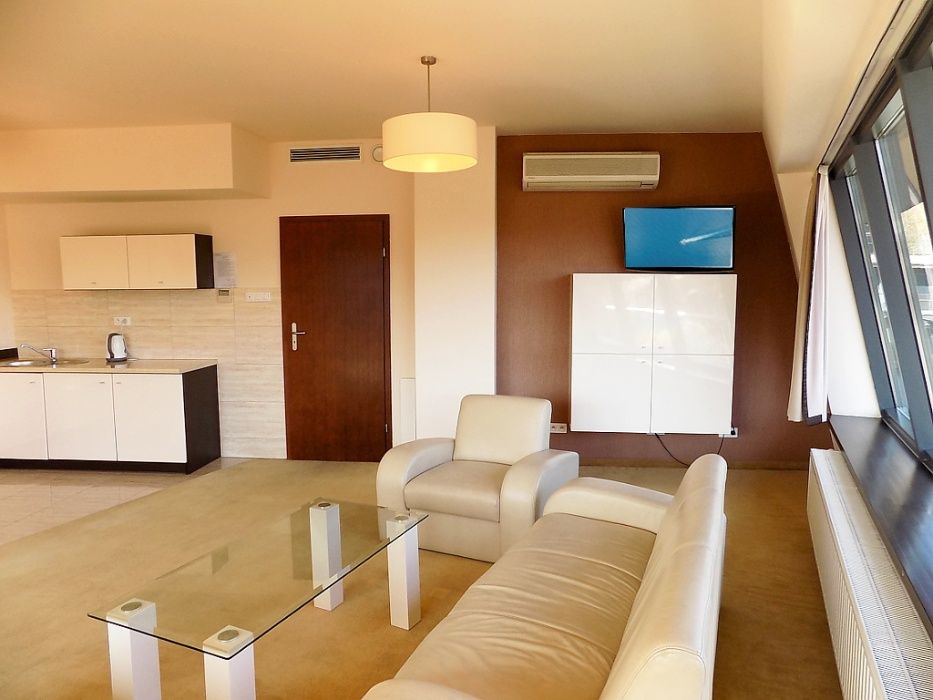 Pokój, apartament w Zakopanem z widokiem na góry - cała panorama Tatr.