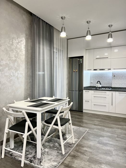 Продаж БЕЗ КОМІСІЇ Дворівнева 2 кім квартира Новобудова Новояворівськ