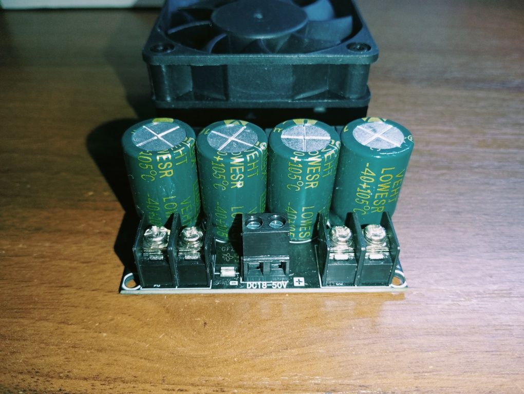 1x600W або 2х300W Підсилювач на TPA3255