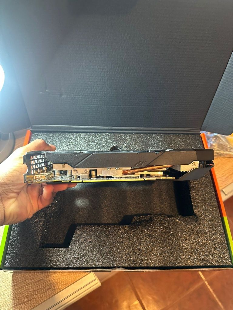 GTX 1660 ti, (usado)