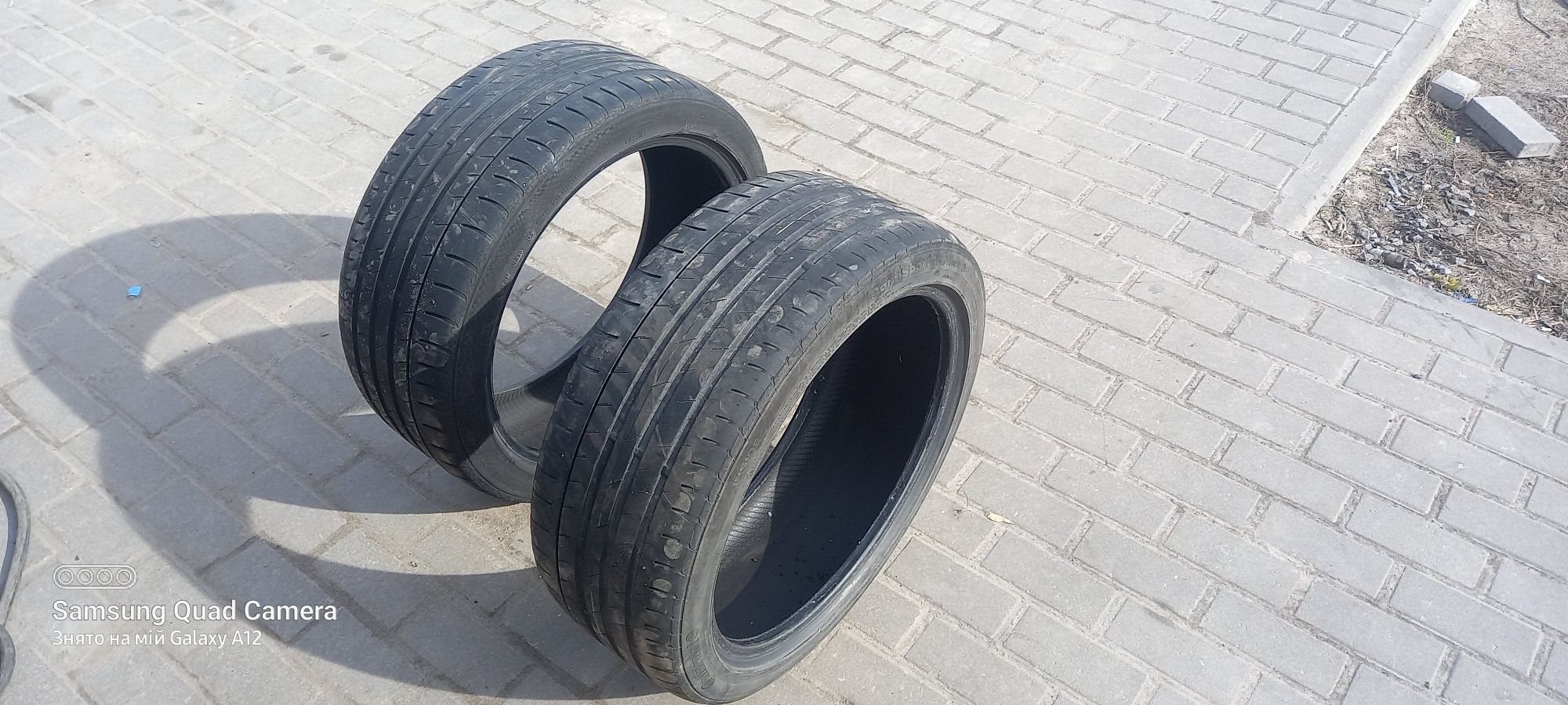 Продам 2 шини R19 235/40