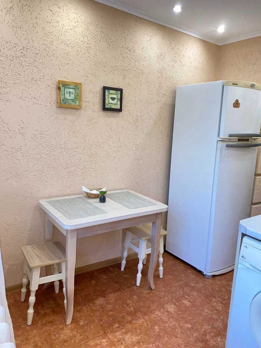 Продаж 1к квартири з ремонтом ТЦ Квадрат вул. Гната Юри, 1/11