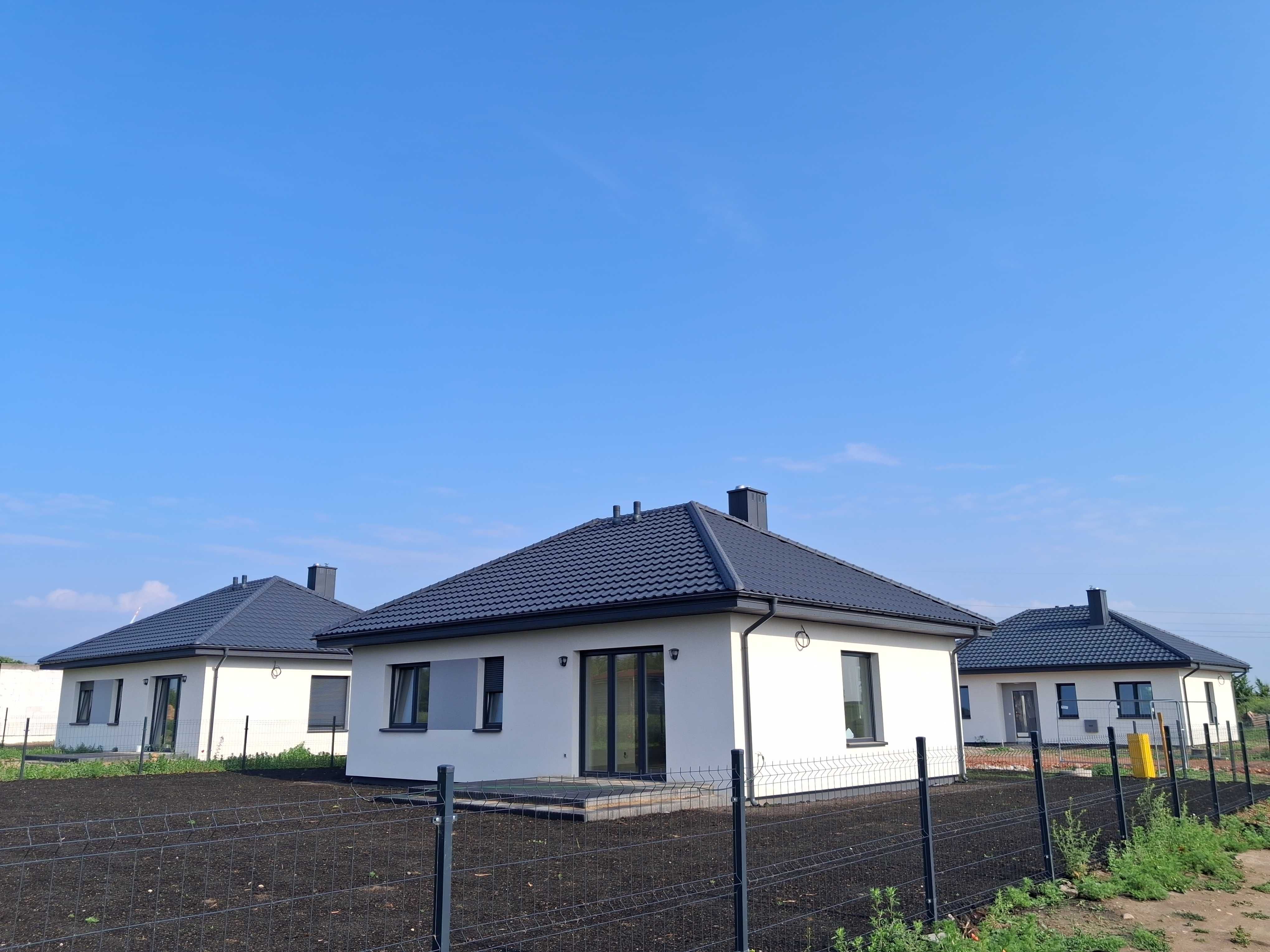 Nowy dom parterowy wolnostojący w Strzelnie