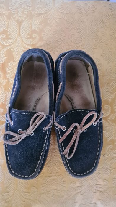 Продам туфли на мальчика