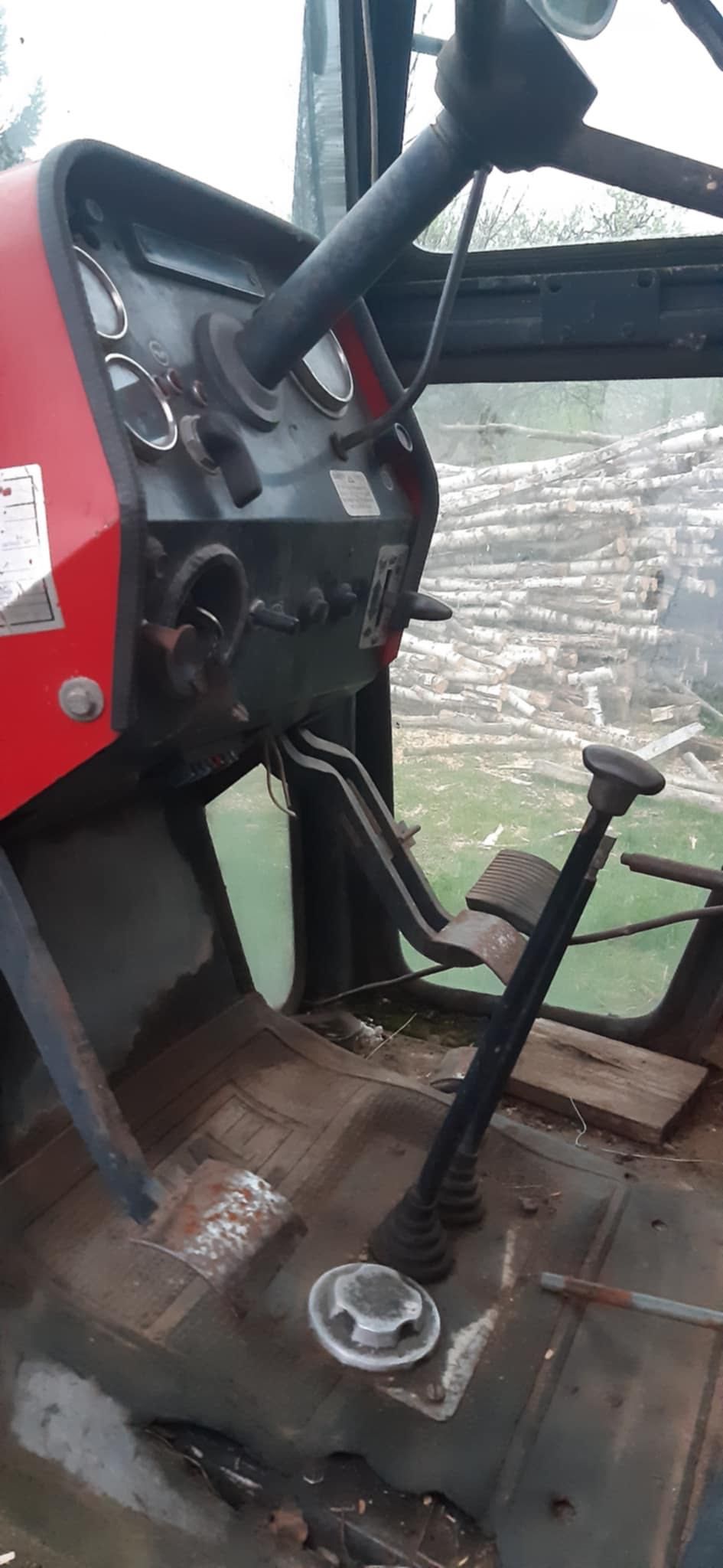 SPRZEDAM ciągnik MF 590