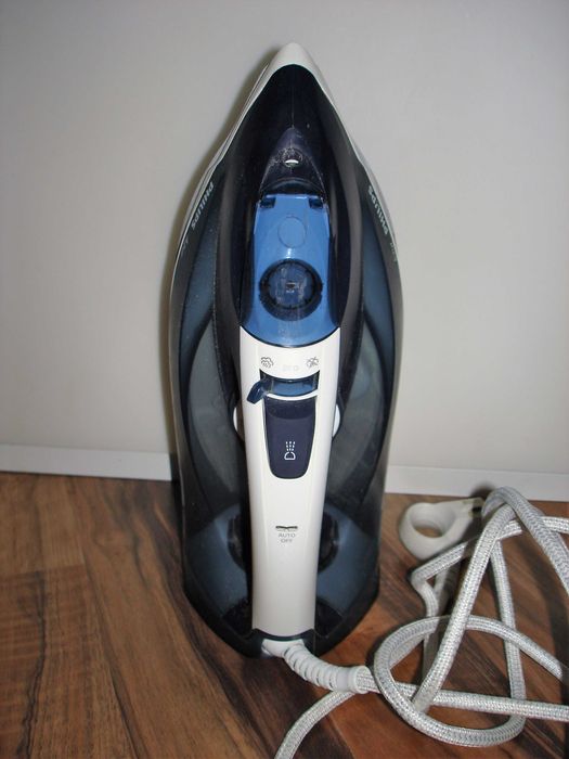 Philips Паровой утюгAzur GC4564/20