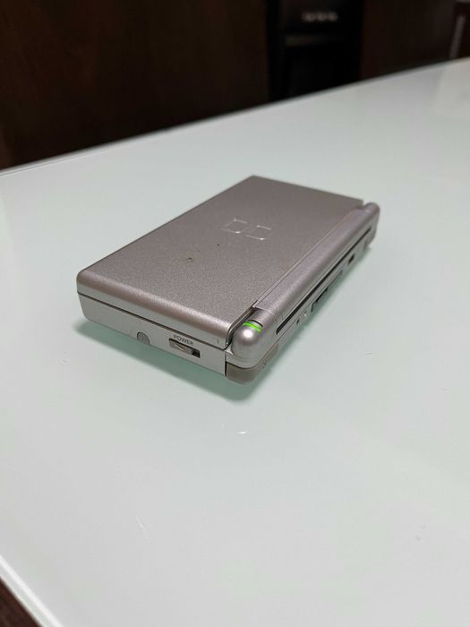 Nintendo DS Lite Prateada