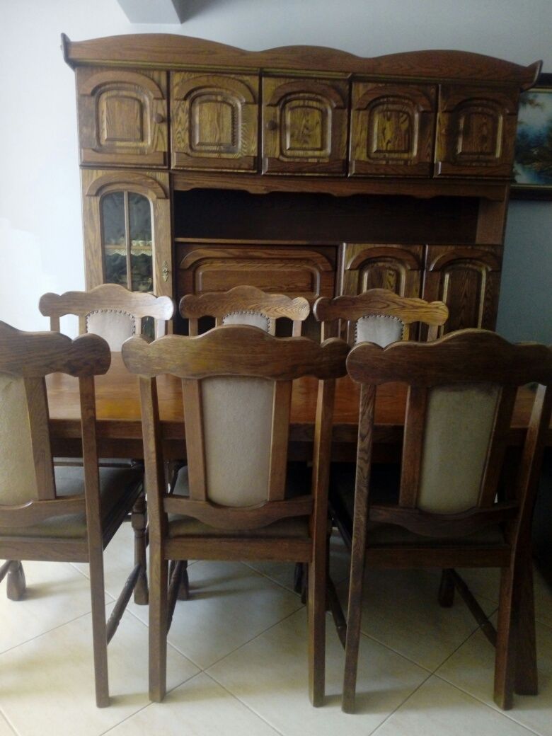 Conjunto de sala de jantar - móveis antigos