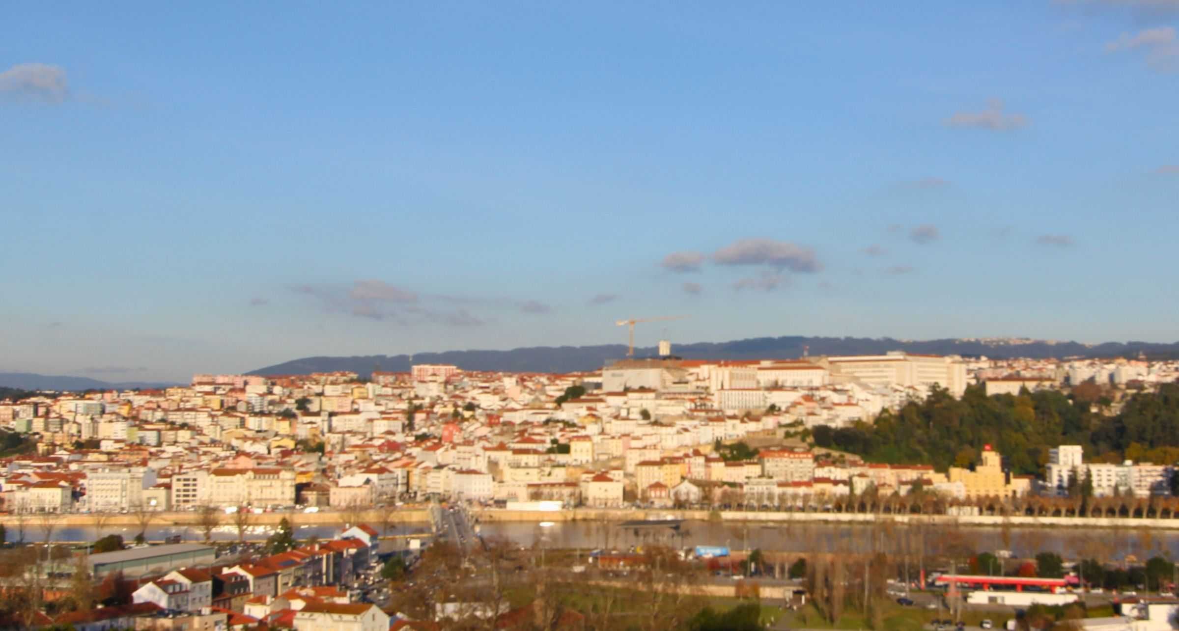 Quarto com cozinha e WC - Santa Clara Coimbra