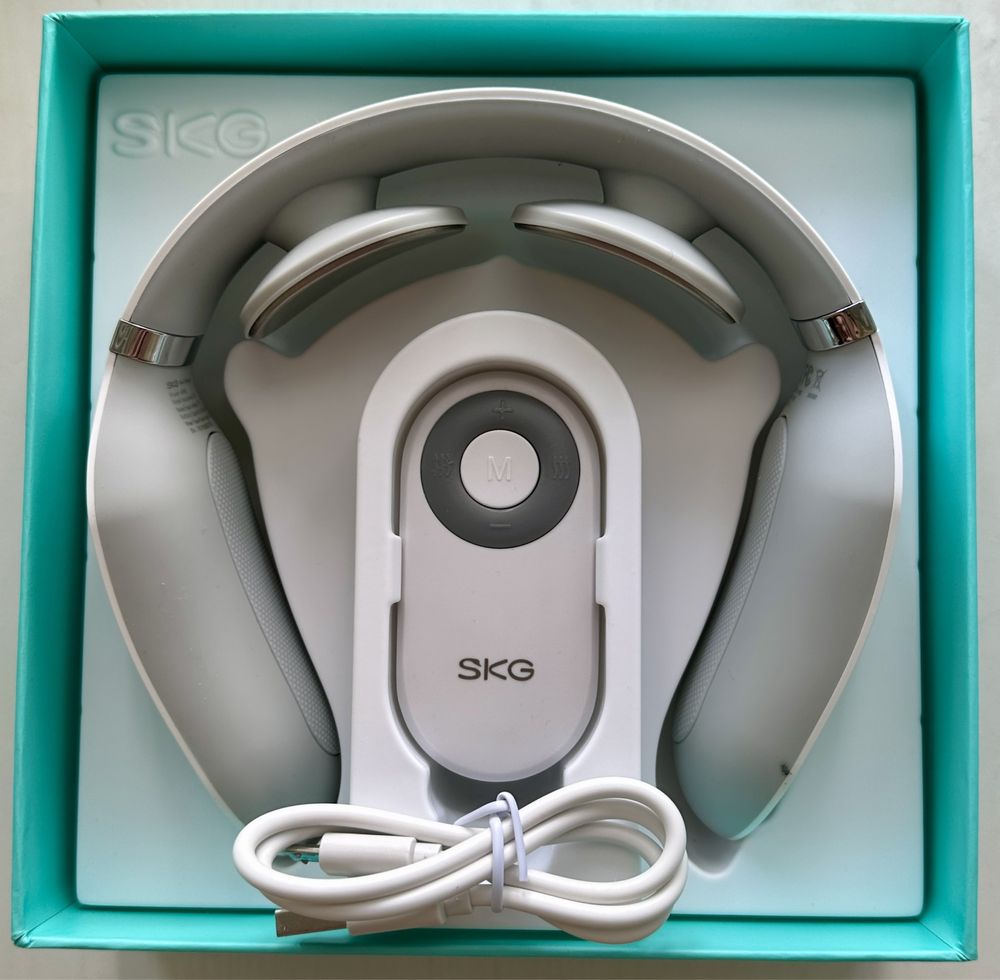 Продам масажер для шиї SKG 4098 white