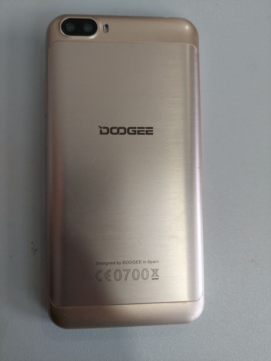 Doogee Shoot 2 треснул