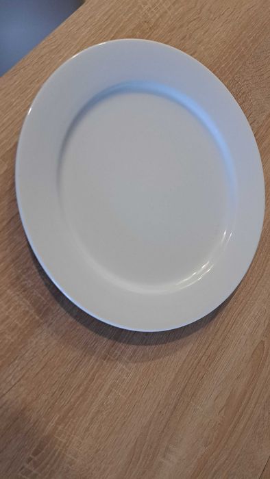 Talerze obiadowe białe nowe porcelana 30 cm