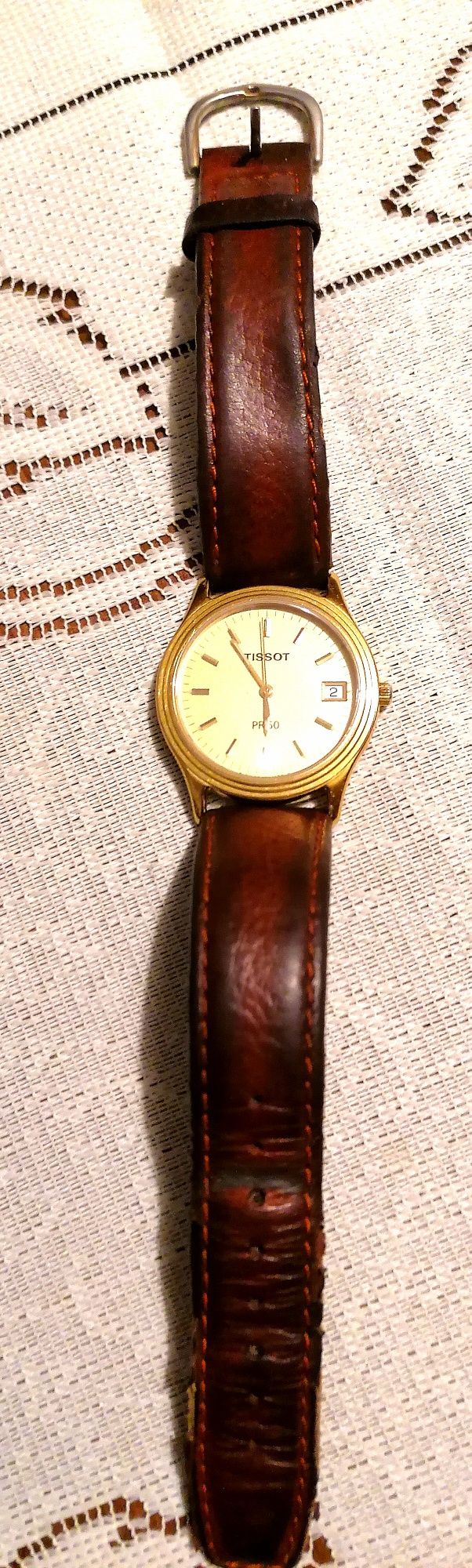 Zegarek na rękę Tissot szwajcarski średnica tarczy 34 mm